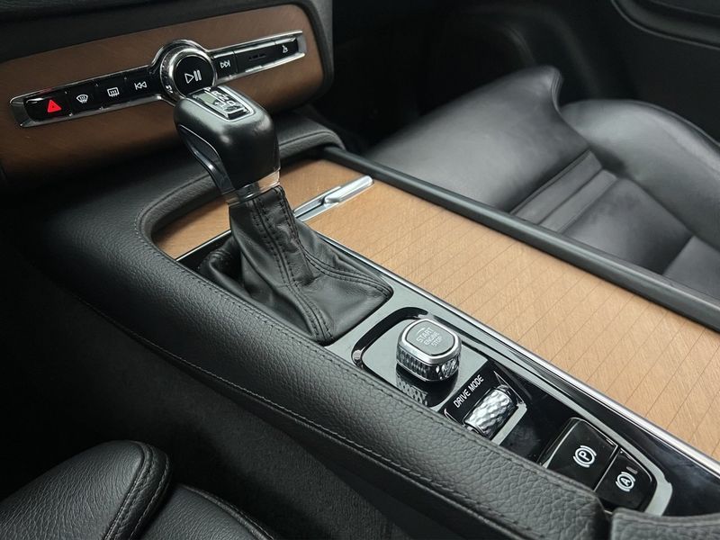 Volvo XC90 bild 32
