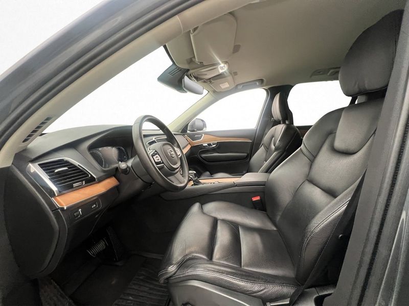 Volvo XC90 bild 23