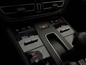 Porsche Macan bild 29