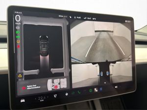 Tesla Model Y bild 19