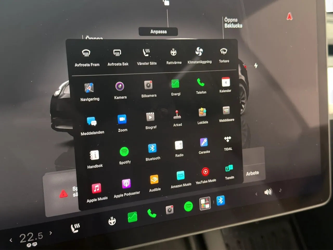 Vehicle image 21