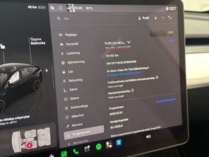 Tesla Model Y bild 24