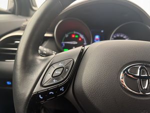 Toyota C-HR bild 16