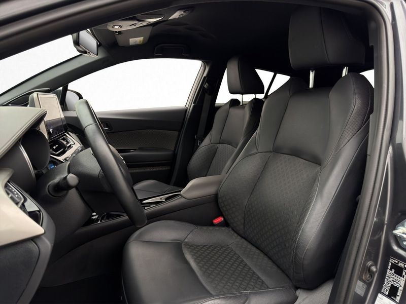Toyota C-HR bild 11