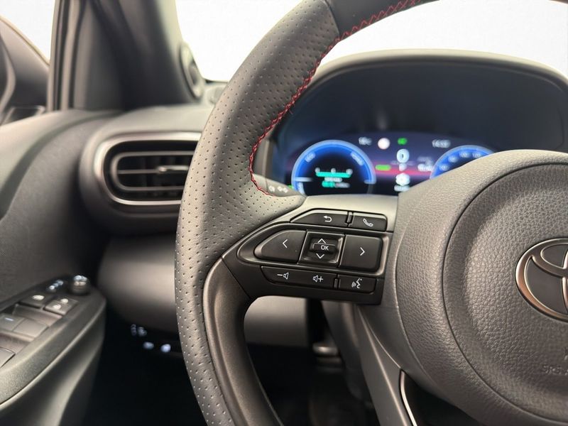 Toyota Yaris bild 16