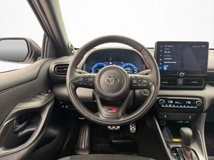 Toyota Yaris bild 13
