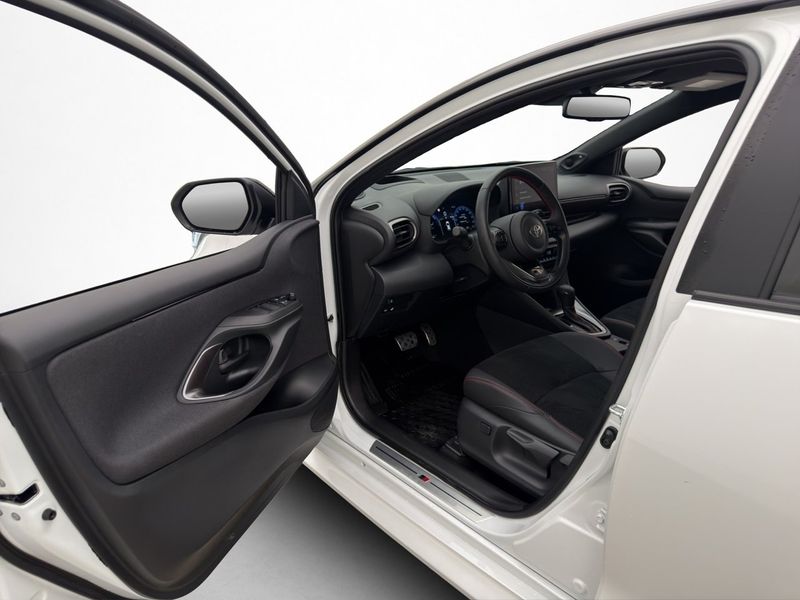 Toyota Yaris bild 10