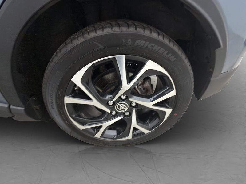 Toyota C-HR bild 35