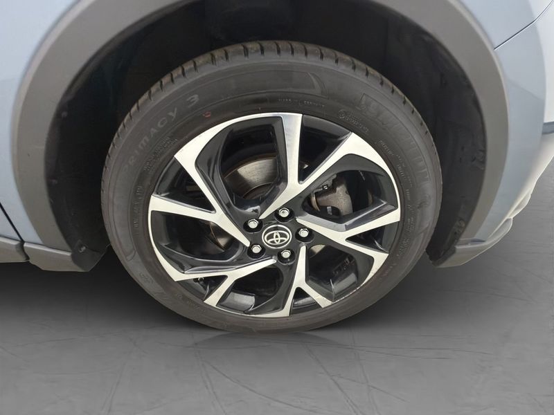 Toyota C-HR bild 32