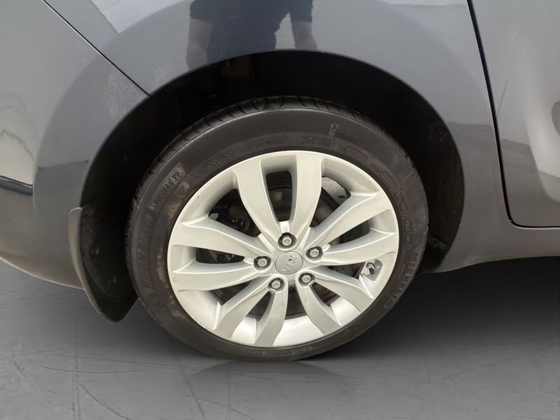 Kia Carens bild 31