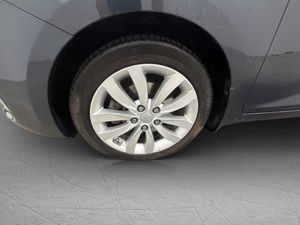 Kia Carens bild 29
