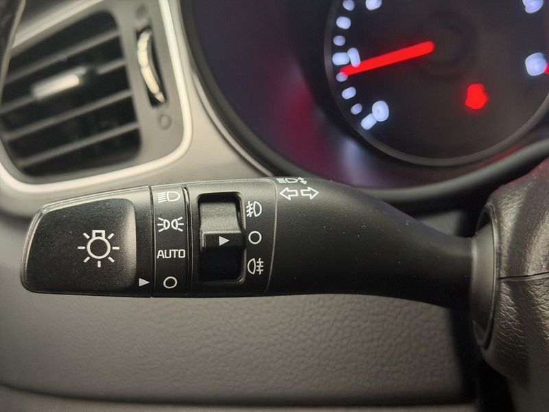 Kia Carens bild 17