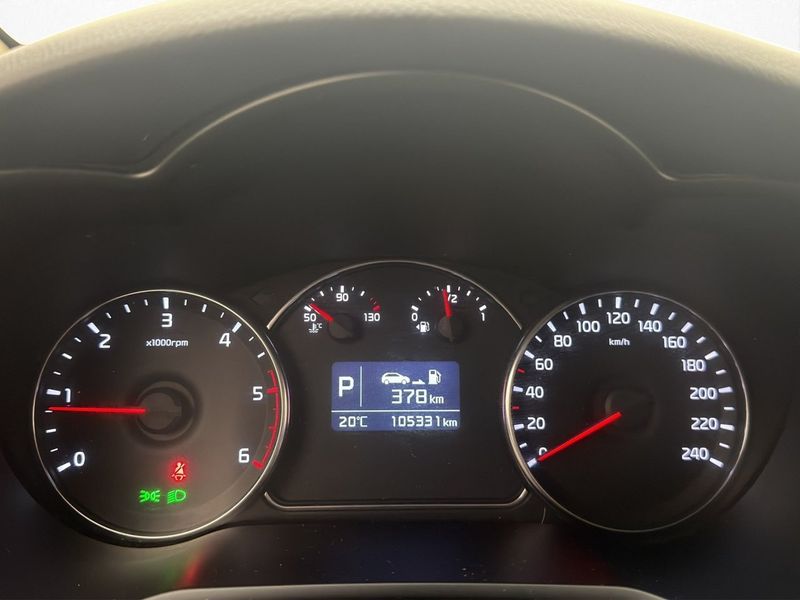 Kia Carens bild 18