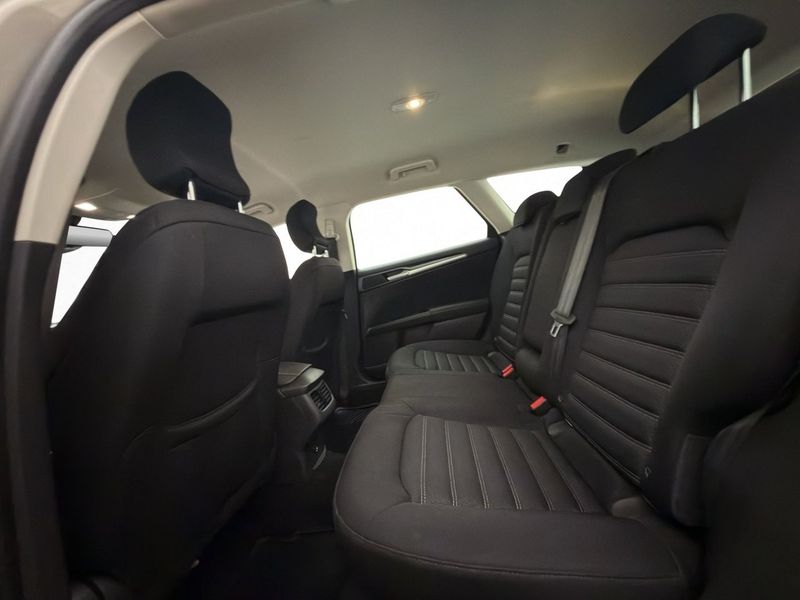 Ford Mondeo bild 22