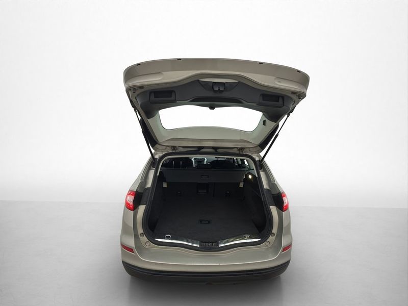 Ford Mondeo bild 23