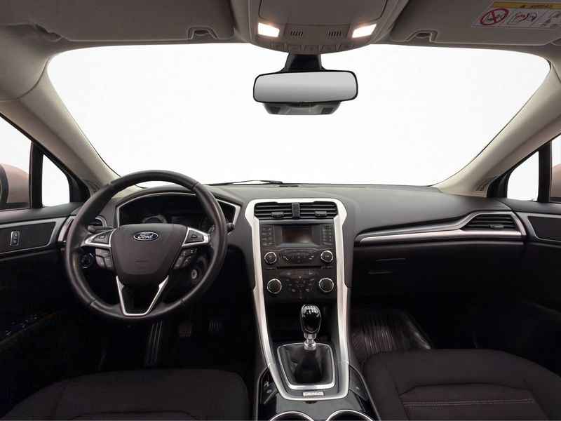 Ford Mondeo bild 12