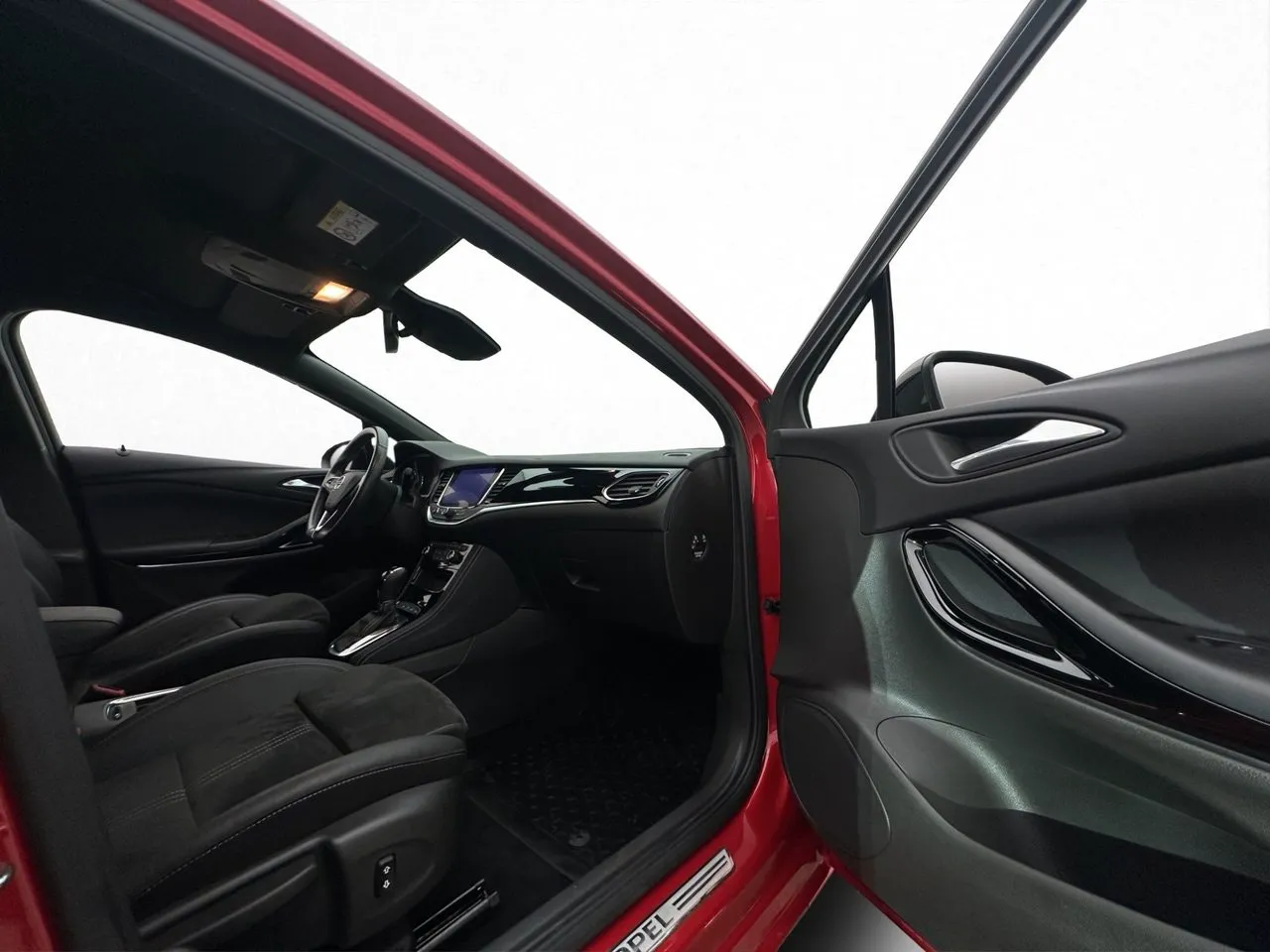 Vehicle image 25