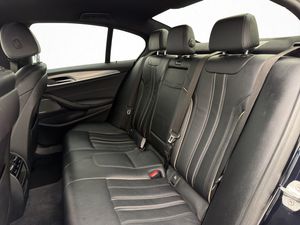 BMW 530 bild 28