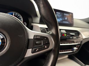 BMW 530 bild 19