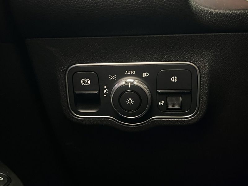 Mercedes GLB200 bild 16