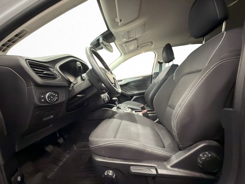 Ford Focus bild 12