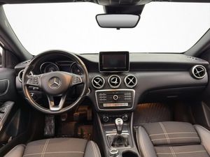 Mercedes A180 bild 19