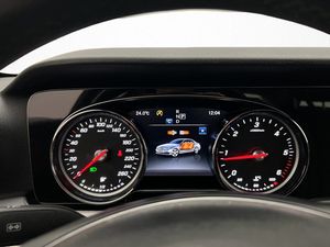 Mercedes E200 bild 18