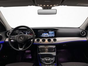 Mercedes E200 bild 13