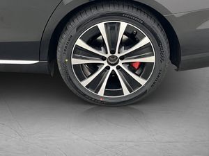 Mercedes E200 bild 32