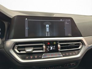 BMW 330 bild 15