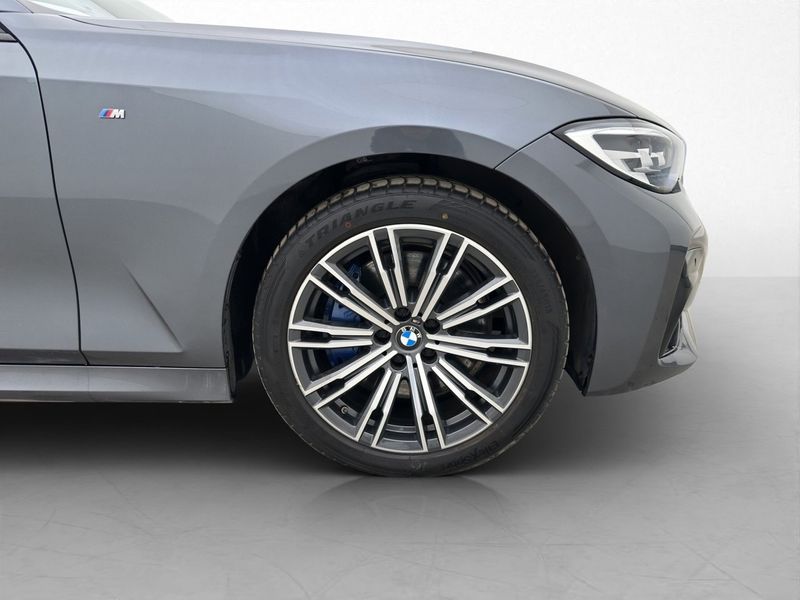 BMW 330 bild 27