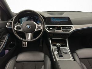 BMW 330 bild 10