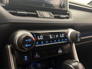 Toyota RAV4 bild 24