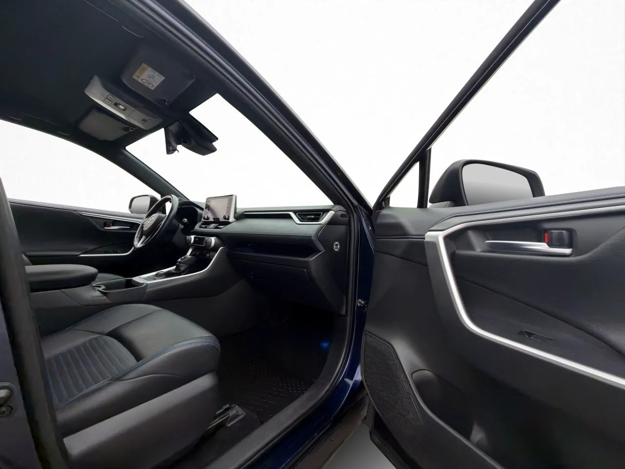 Vehicle image 25