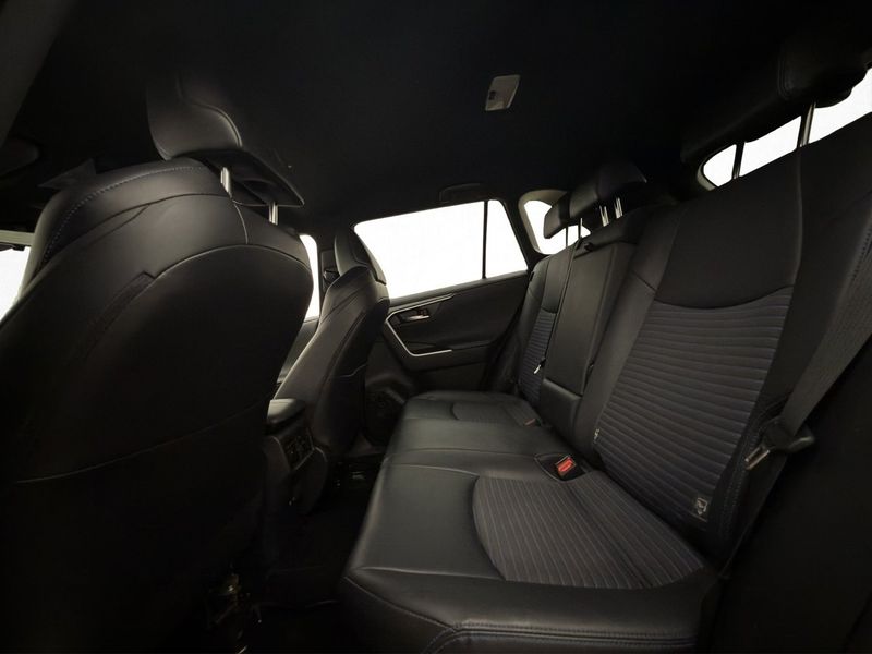 Toyota RAV4 bild 28