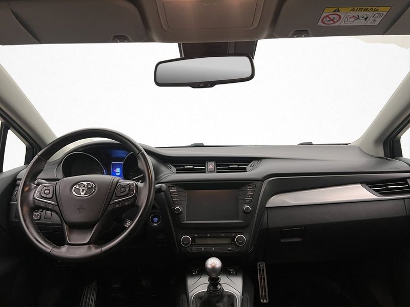 Toyota Avensis bild 12