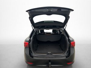 Toyota Avensis bild 23