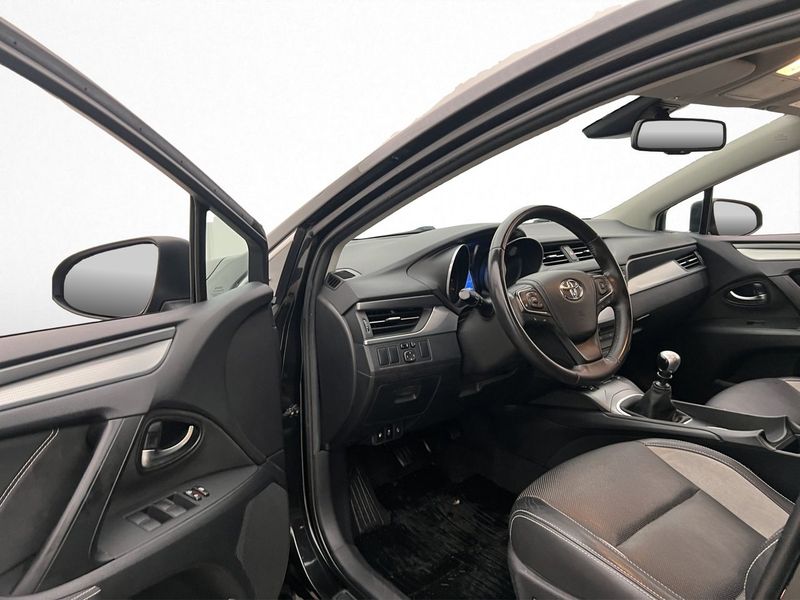 Toyota Avensis bild 11