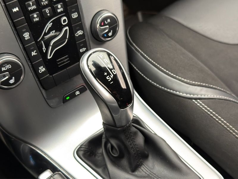 Volvo V40 bild 23