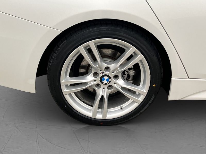 BMW 330 bild 30