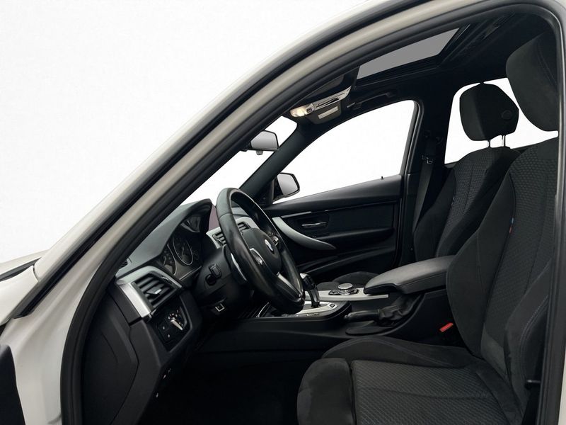 BMW 330 bild 11