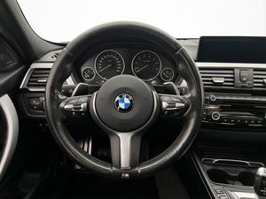 BMW 330 bild 13