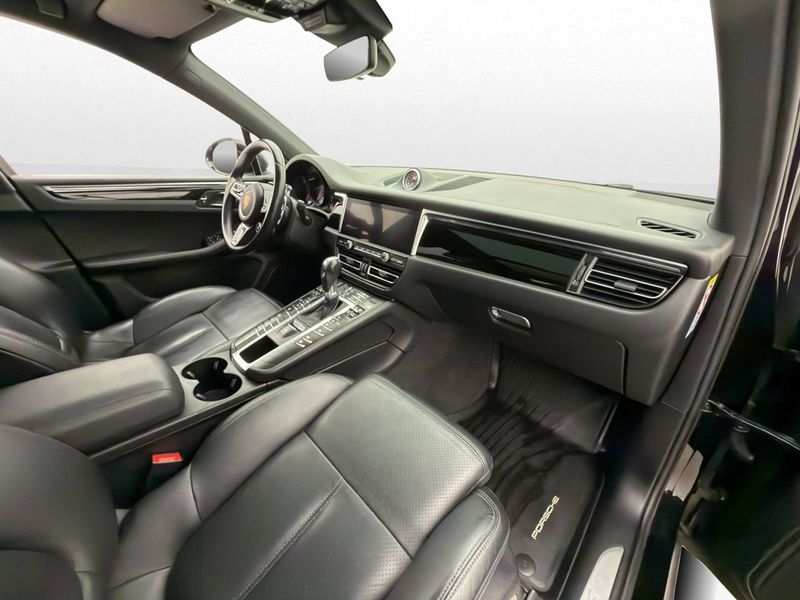 Porsche Macan bild 29