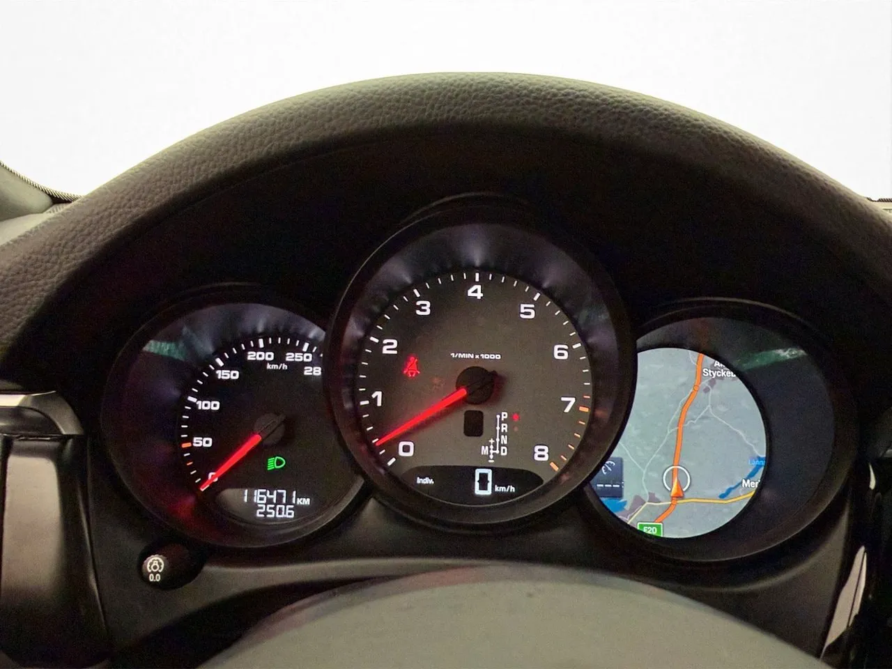 Vehicle image 20