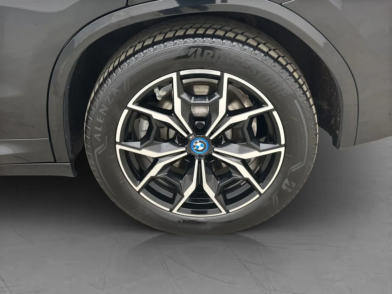 Vehicle image 31