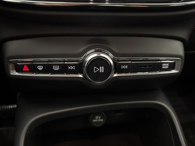 Volvo XC40 bild 21