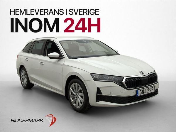 Skoda Octavia TSI 115hk Cockpit Kamera CarPlay Drag MOMS - 2025