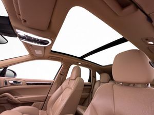 Porsche Cayenne bild 13