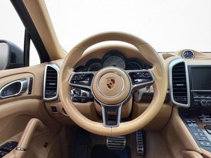 Porsche Cayenne bild 14