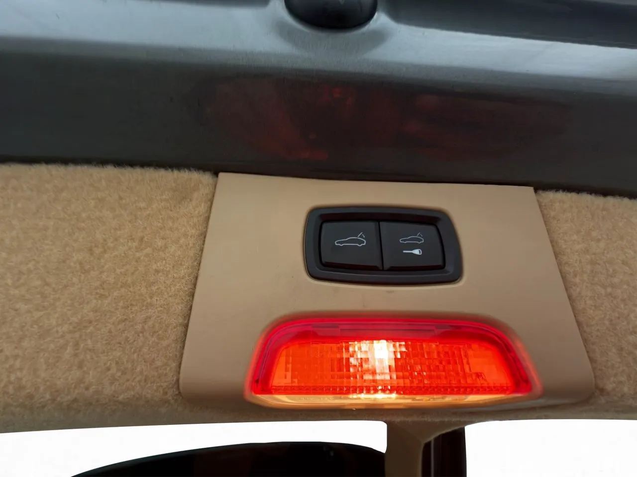 Vehicle image 34